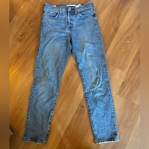 Levi’s Wedgie Straight Fit Women’s Jeans